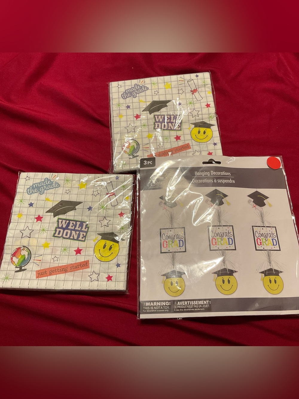 Graduation Party Napkins & Hanging Decorations - Yellow Smiley Cap Design